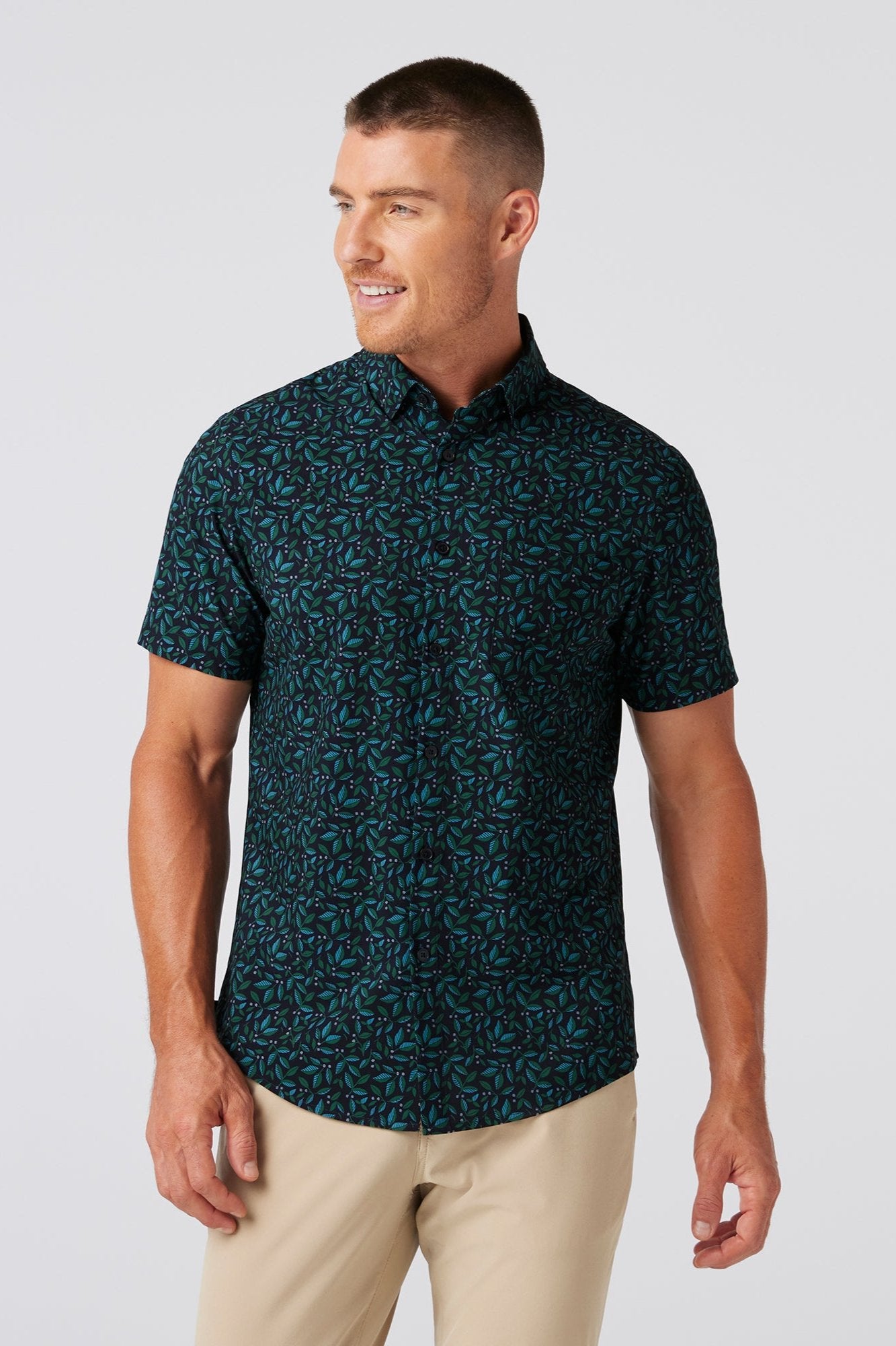 Mizzen + Main Leeward SS Dress Shirt – D. Lynne's Boutique Mizzen + Main Leeward SS Dress Shirt – D. Lynne's Boutique