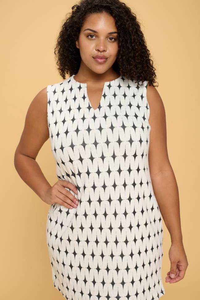 Curvy Girls Ivory V-Neck Sleeveless Dress. Fall Clearance!