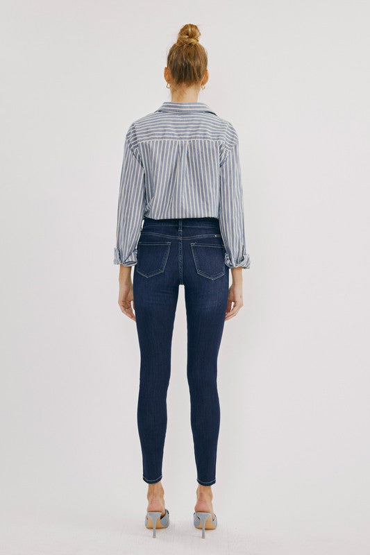 KanCan Mid Rise Basic Super Skinny. Fall Clearance!