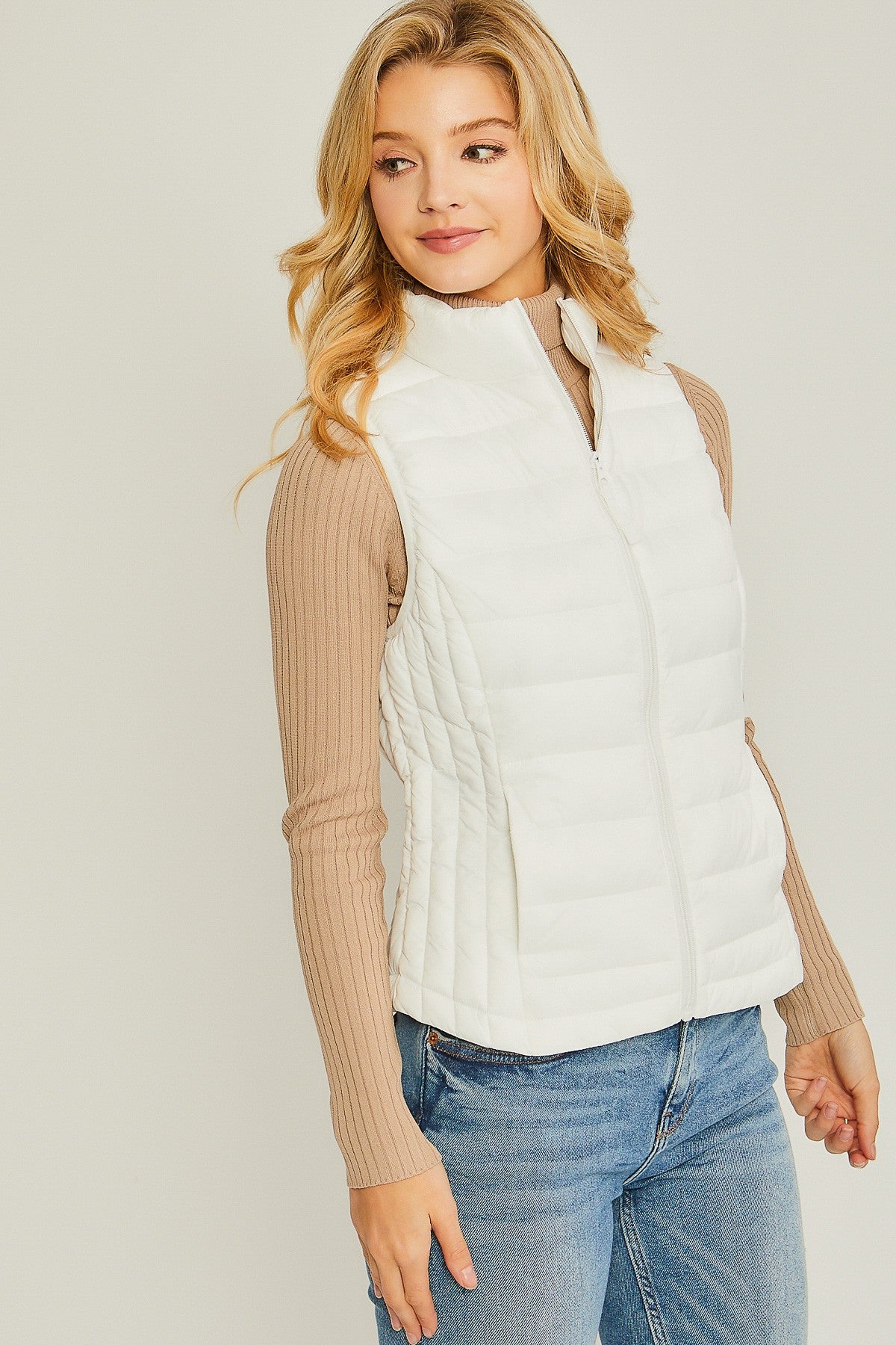 Love Tree Lightweight Down Packable Puffer Vest.