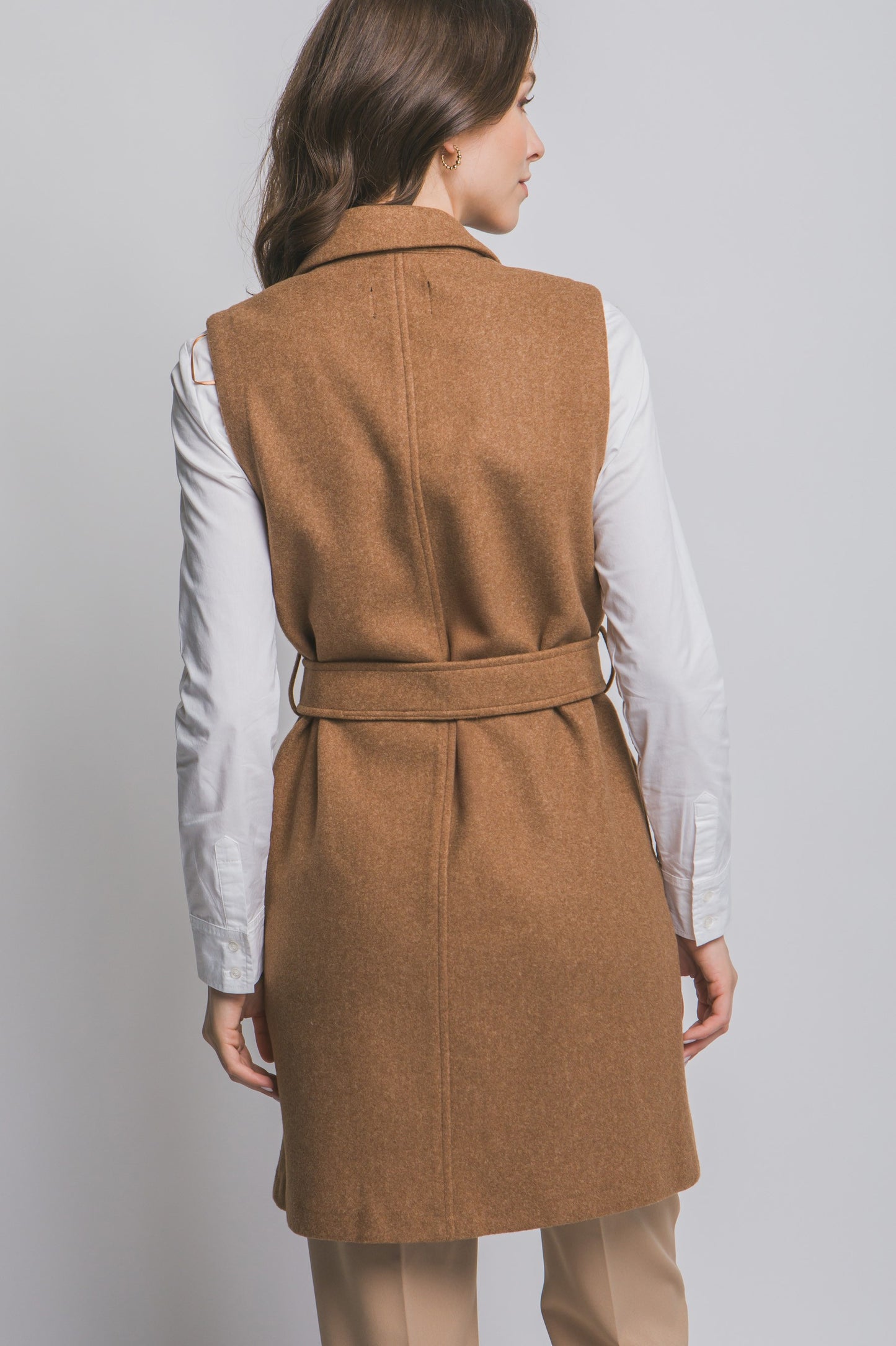 Love Tree Notched Lapel Sleeveless Coat