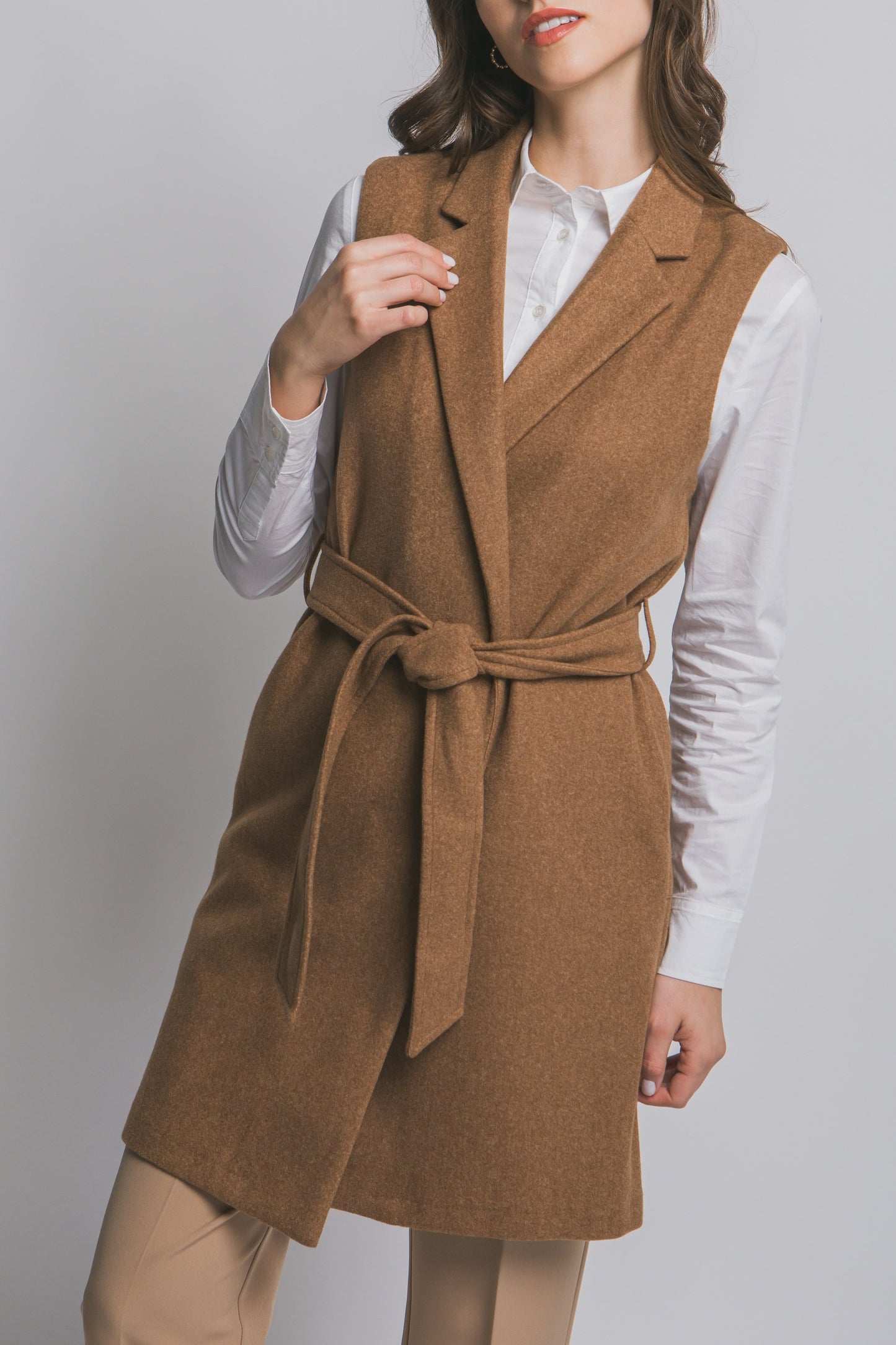 Love Tree Notched Lapel Sleeveless Coat