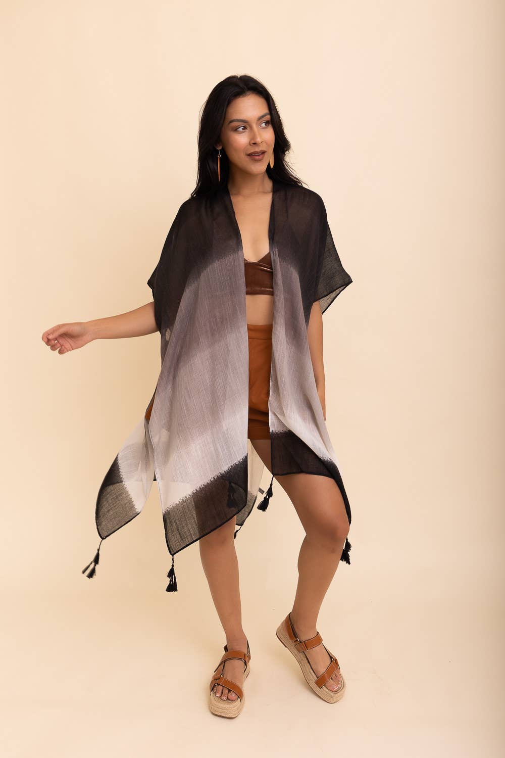 Leto Accessories Multi Gradient Kimono With Tassels