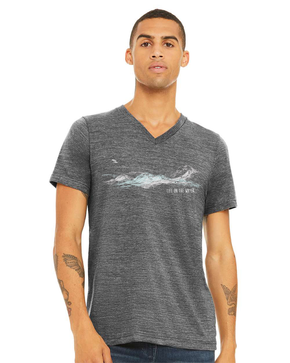 Life On The Water 2020 Design - V neck T-Shirt