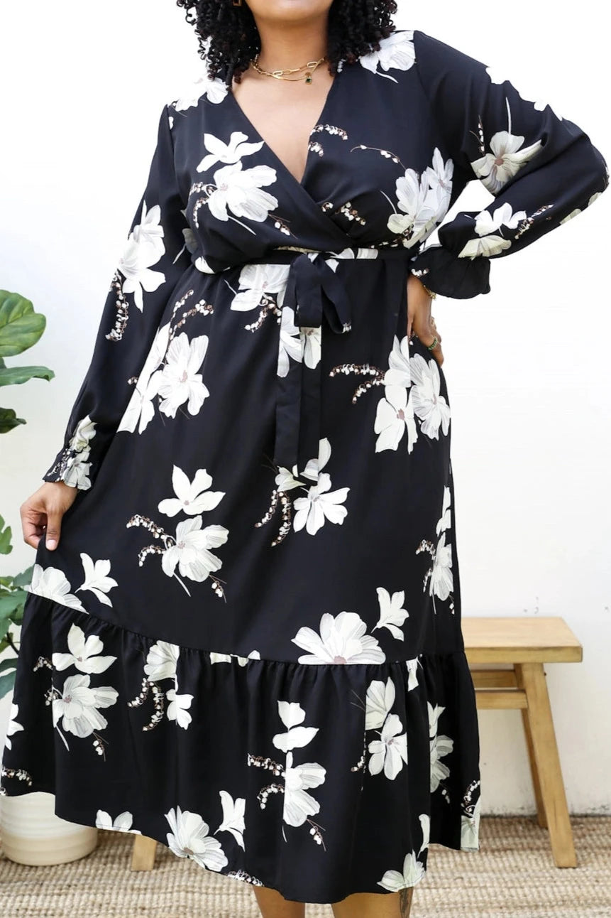 Curvy Girls Printed Flowy Black Maxi Dress