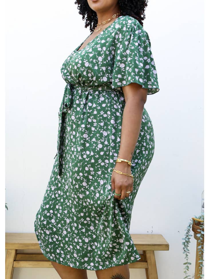 Meadow of Flowers- Green Maxi Dress with Floral Print - Curvy Girls
