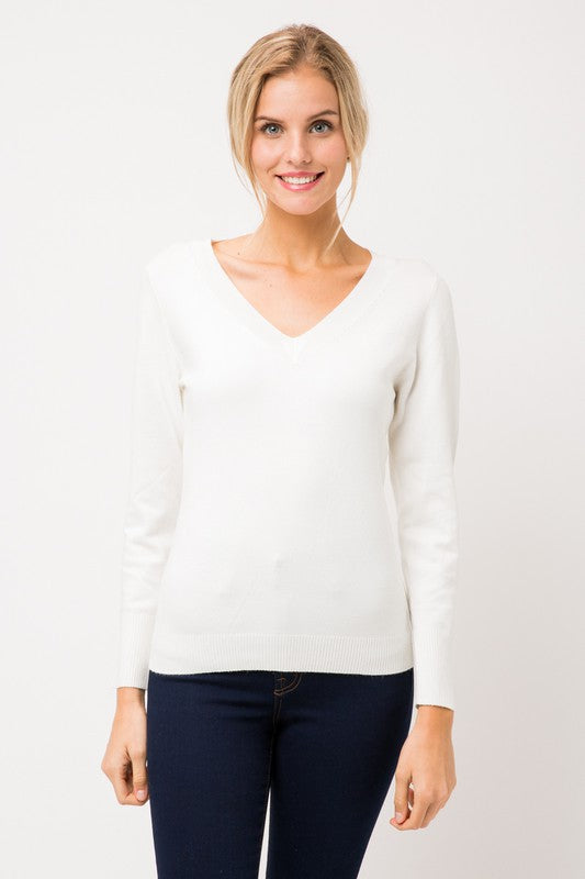 Date in the Hamptons - V Neck Pullover Long Sleeve Sweater