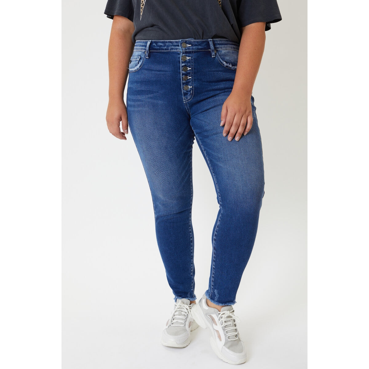 KanCan Gemma Mid-Rise Skinny Jeans